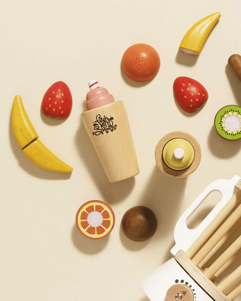 Le Toy Van Fruit Smoothie Blender Set Trotters London