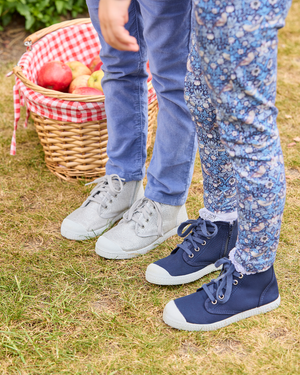 Hampton Canvas Canvas Shoes Hampton Canvas Chatham in Navy