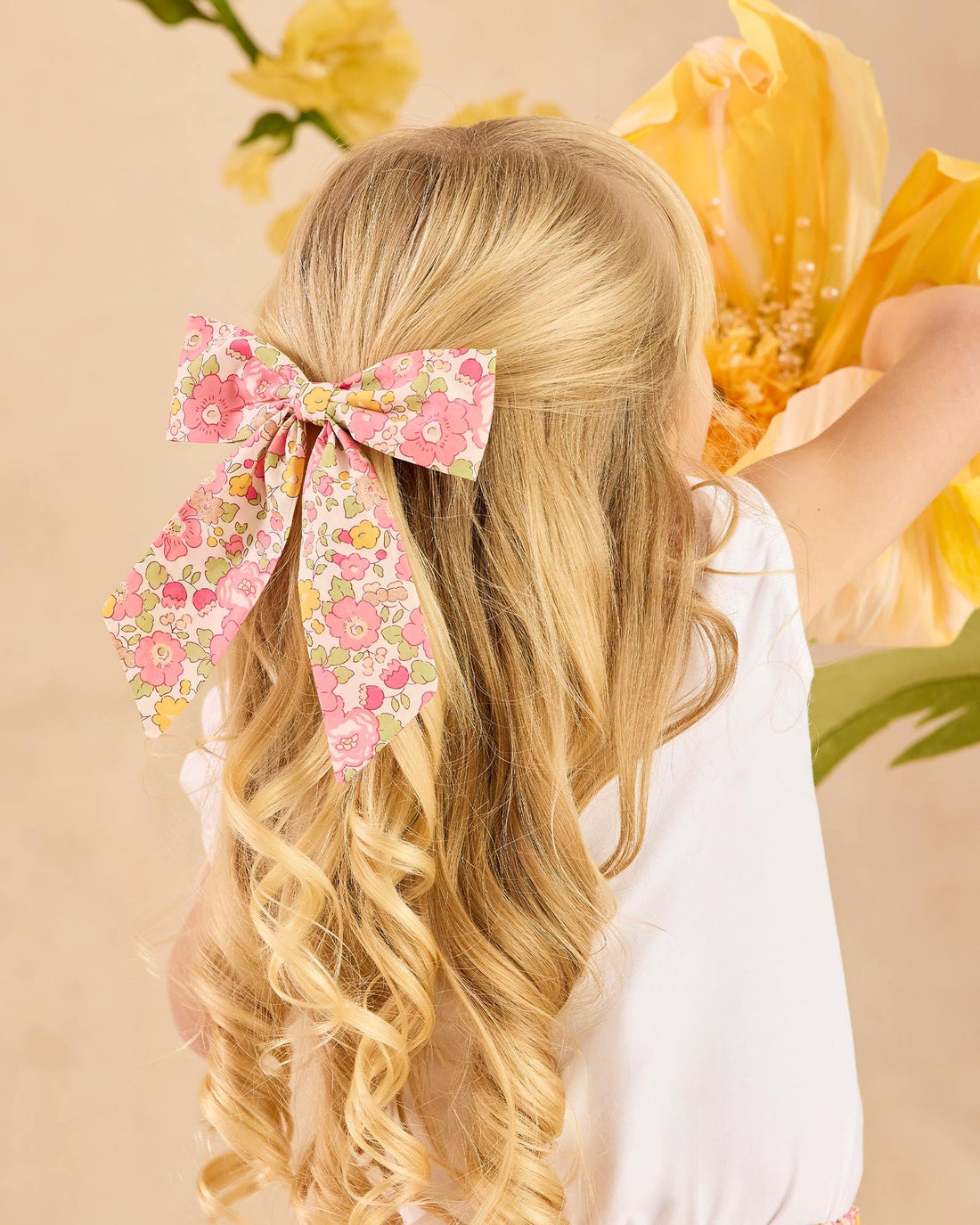 Lily Rose Clip Extra Large Bow Hair Clip in Peach Sparkle Betsy