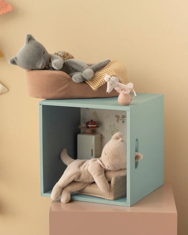 Maileg Sleeping Kitten Plush Small - Cream Peach
