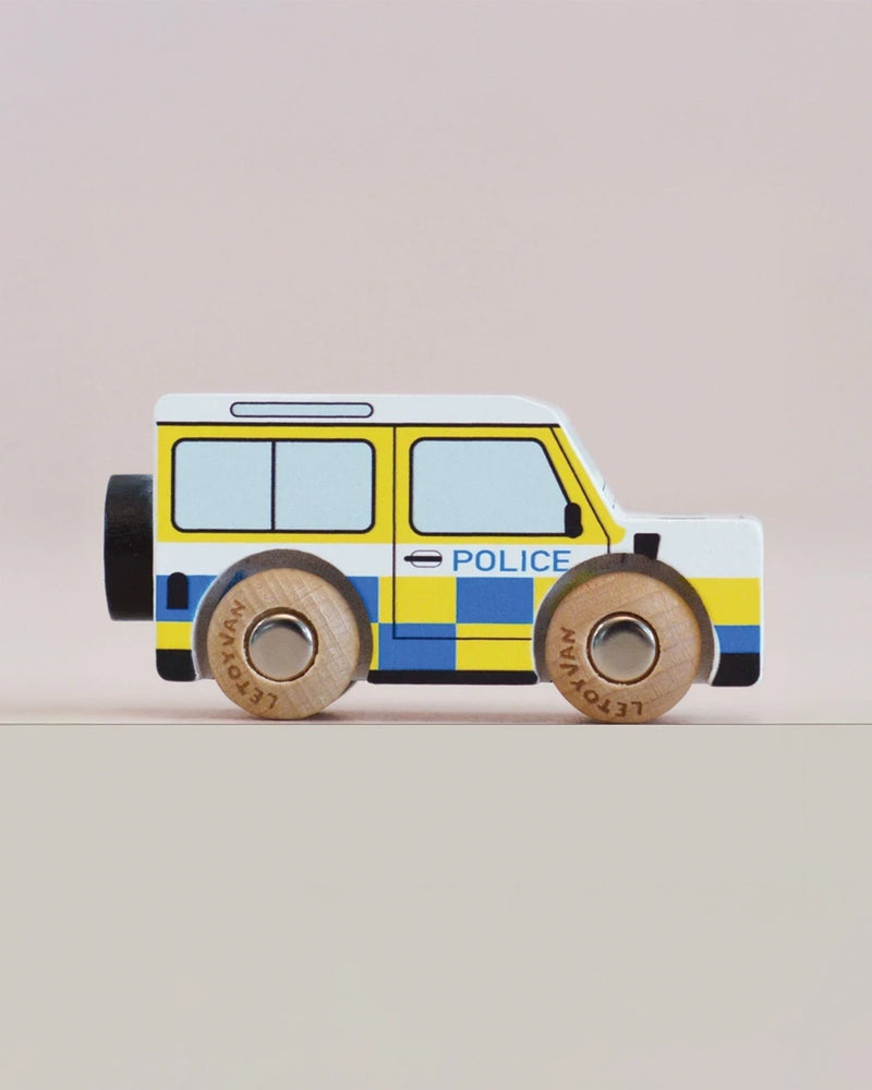 Le Toy Van Toy Vehicles Le Toy Van Little London Police Car (Bobby)