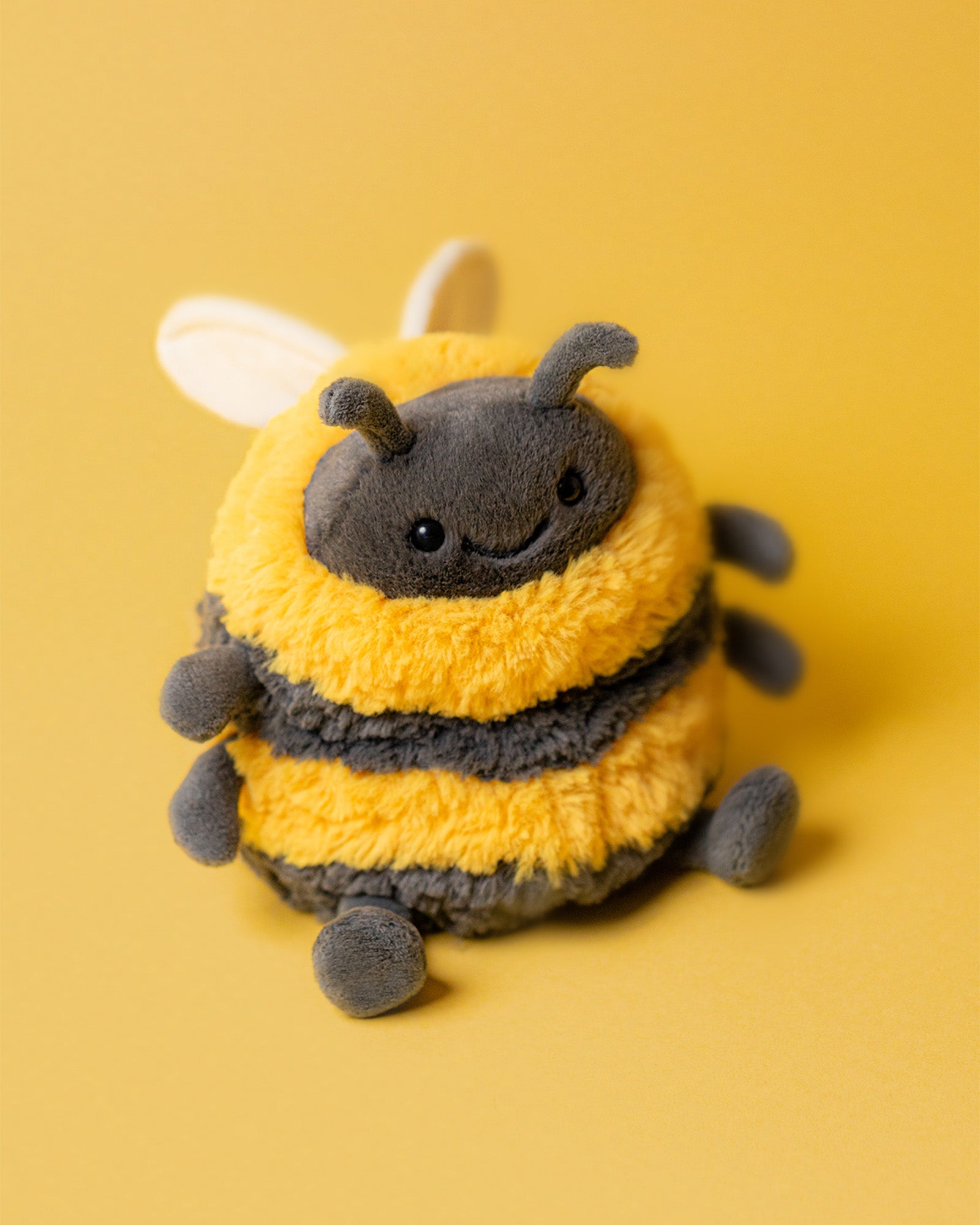 Jellycat Albee Bee | Trotters London – Trotters Childrenswear