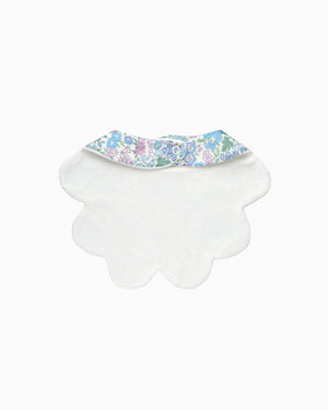 Lapinou Bib Scalloped Bib in Emma & Amelia