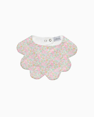 Lapinou Bib Scalloped Bib in Pale Pink Betsy Ann