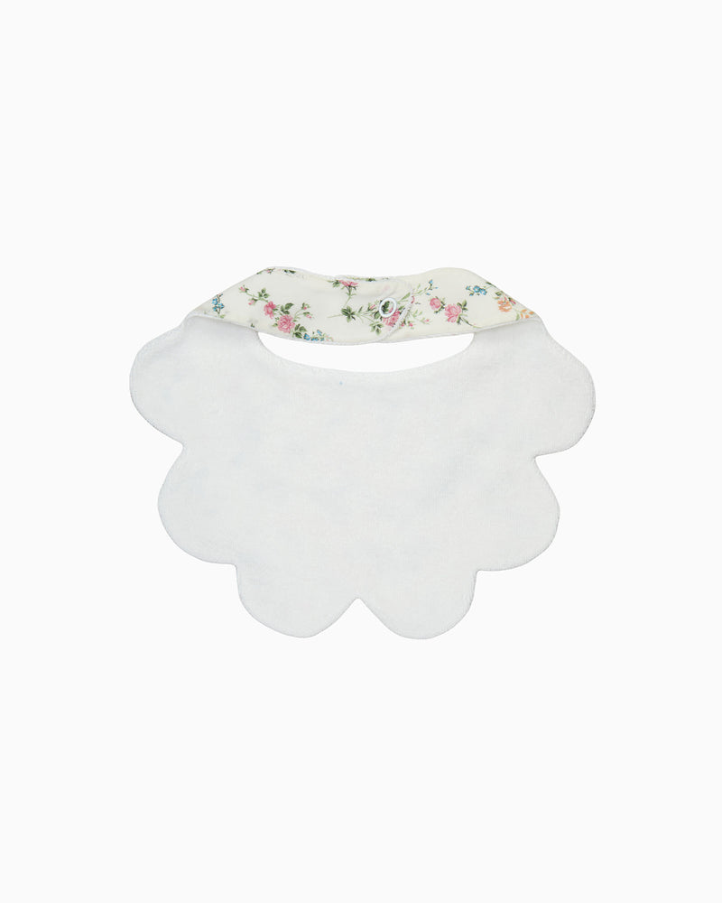 Lapinou Bib Scalloped Bib in Pink Elizabeth