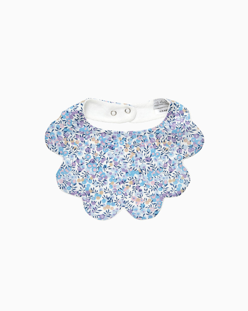 Lapinou Bib Scalloped Bib in Lilac Wiltshire
