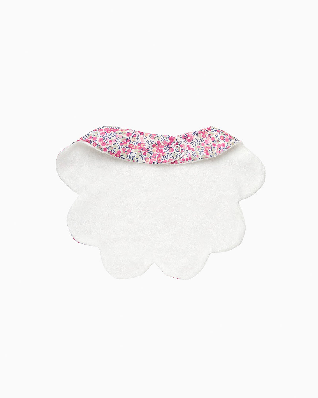 Lapinou Bib Scalloped Bib in Pink Wiltshire