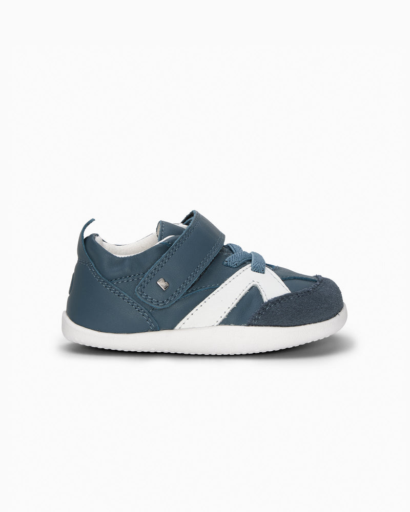 Bobux Trainers Bobux Chase Trainers in Indigo
