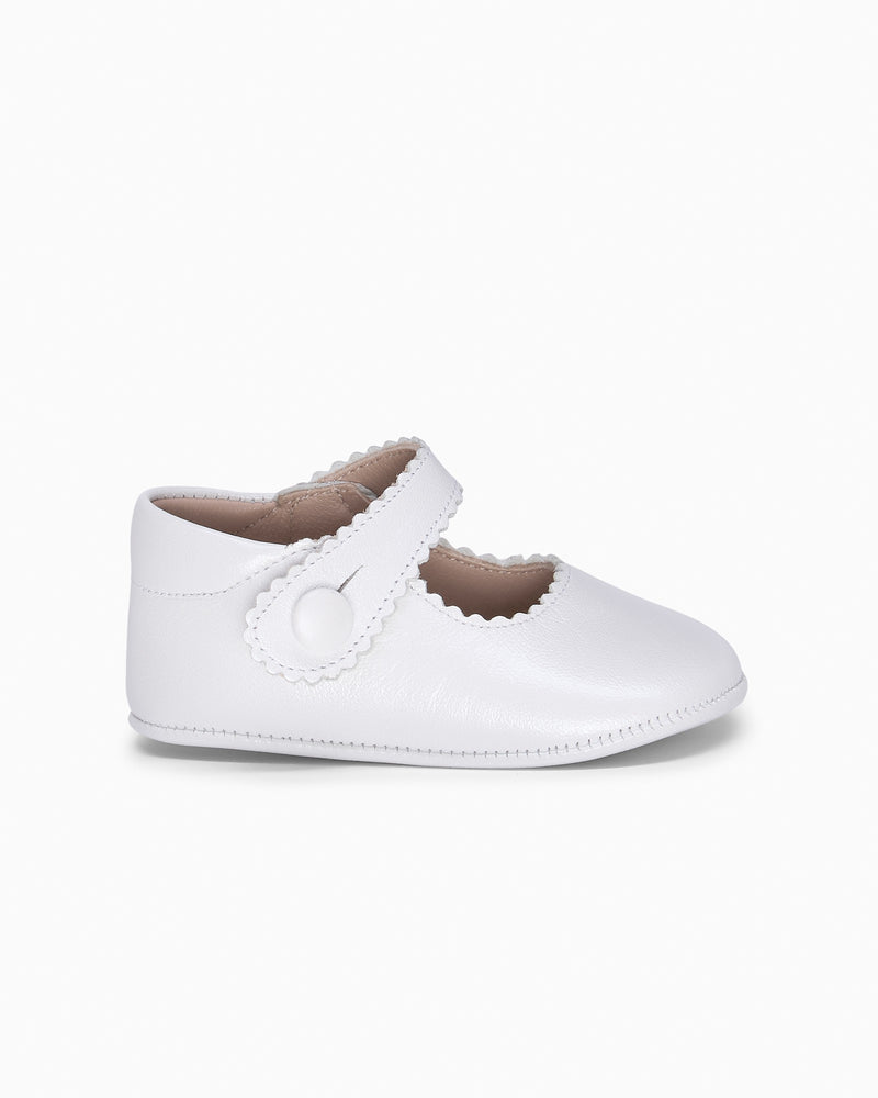 My First Hampton Classics Pre-Walkers My First Hampton Classics Ava Pre-Walkers in White