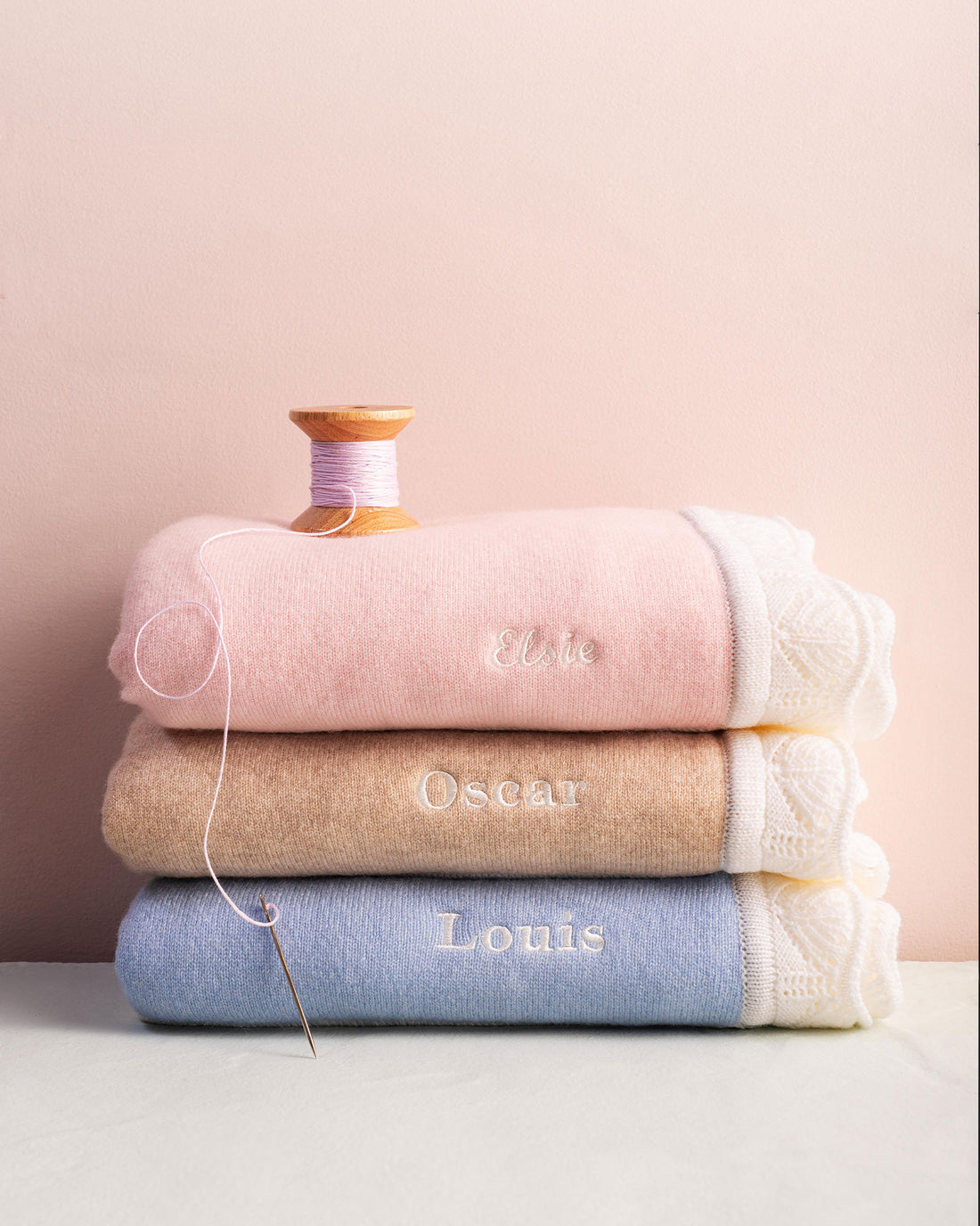Lapinou Blanket Cashmere Blanket in Pink