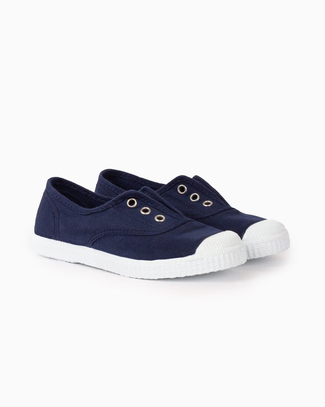 Hampton Canvas Canvas Shoes Hampton Canvas Plum Plimsolls in Navy