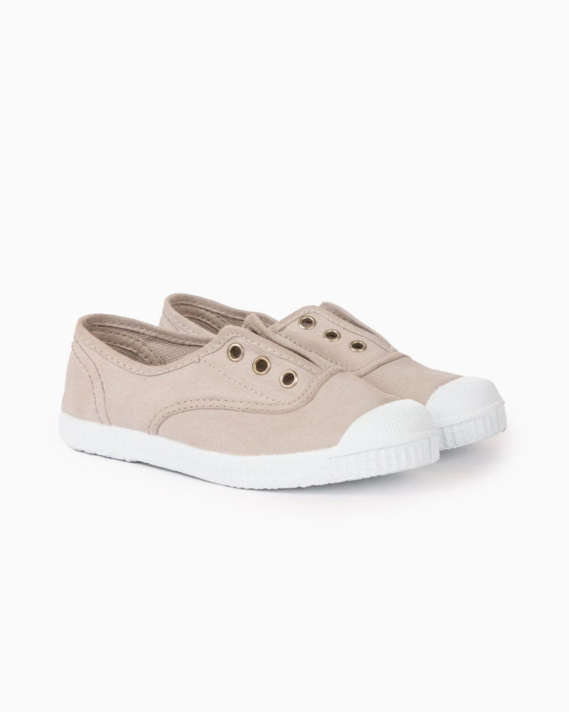 Hampton Canvas Canvas Shoes Hampton Canvas Plum Plimsolls in Putty