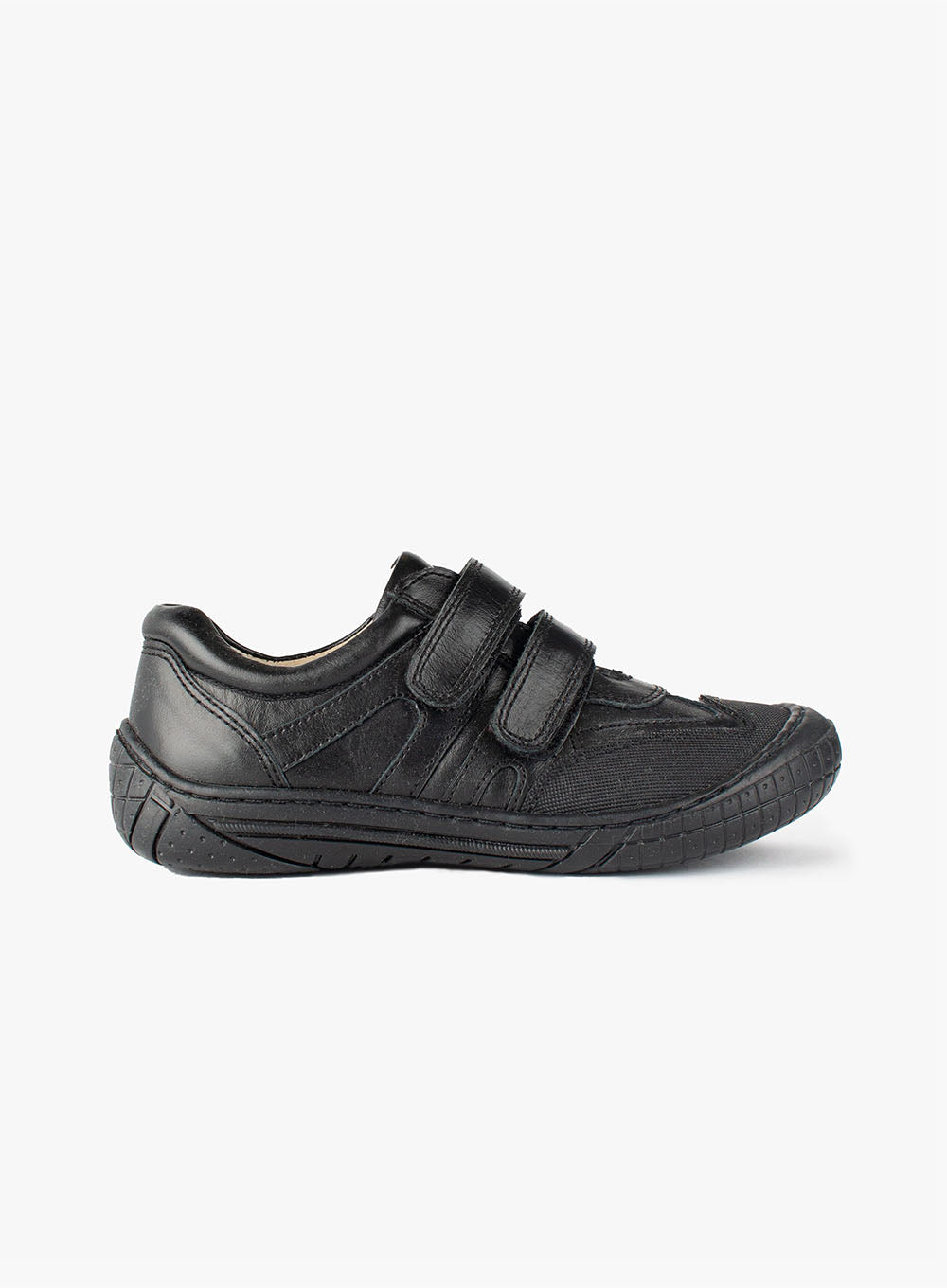 Hampton Classics Jude School Shoes in Black Trotters – Trotters