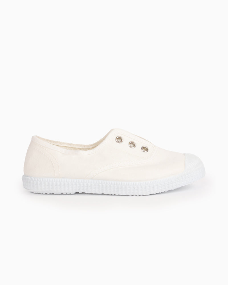 Hampton Canvas Canvas Shoes Hampton Canvas Plum Plimsolls in White