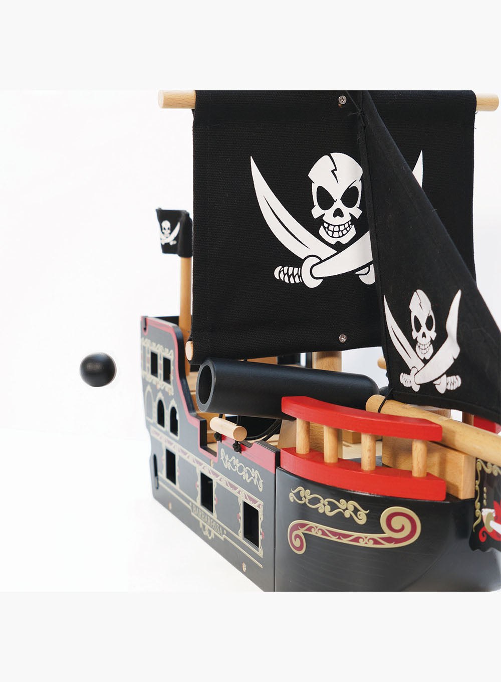 Le Toy Van Toy Le Toy Van Barbarossa Pirate Ship
