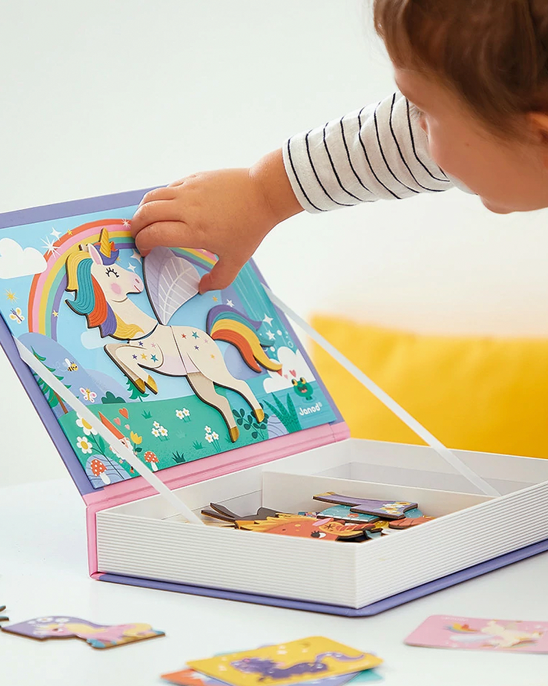 Janod Toy Magnéti' Book Unicorns