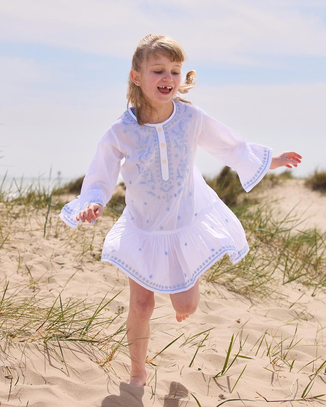 Lily Rose Kaftan Embroidered Kaftan in White/Blue