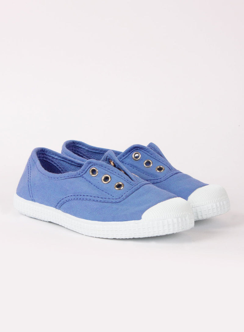 Hampton Canvas Canvas Shoes Hampton Canvas Plum Plimsolls in Cornflower