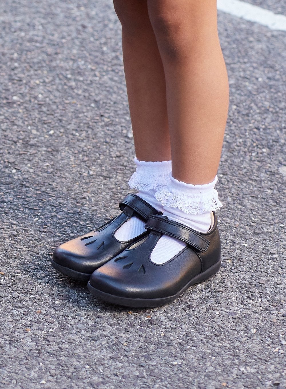 Hampton Classics Evie School Shoes in Black | Trotters Childrenswear