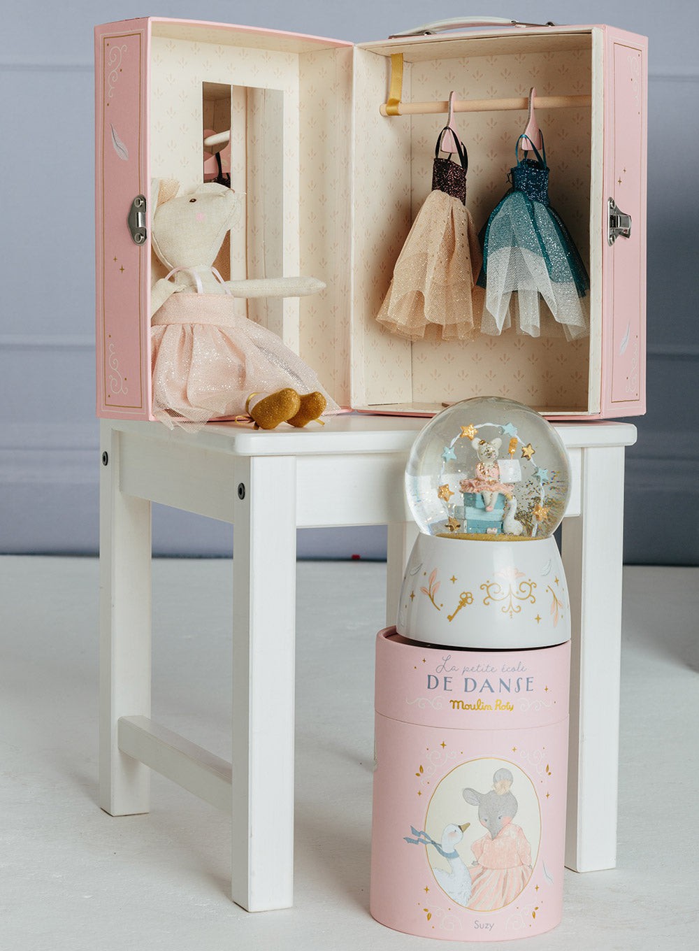 Moulin Roty Toy Moulin Roty Le Danse Ballerina Mouse with a Suitcase